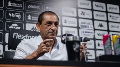 Em agora rara coletiva, Ram&oacute;n Diaz discursa e crava o Vasco na final do Campeonato Carioca