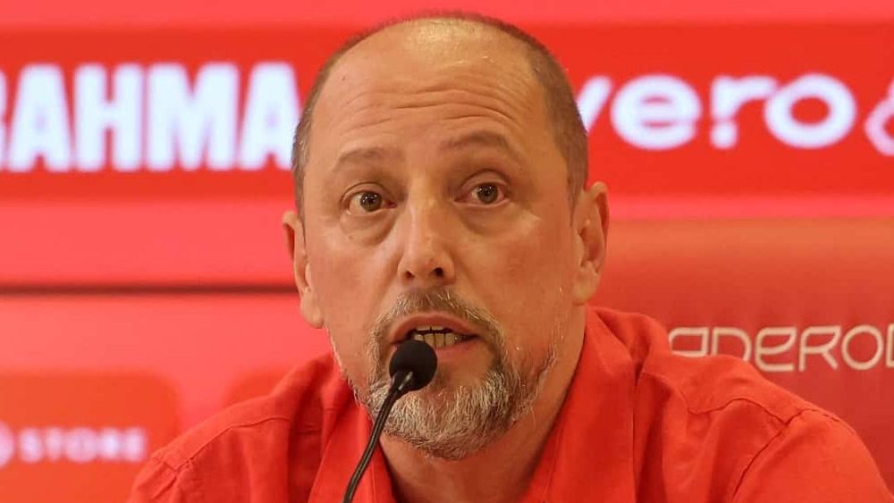 Internacional: Barcellos admite que &eacute; um presidente sem convic&ccedil;&atilde;o