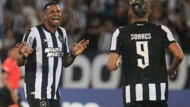 Em paz e embalado, Botafogo inicia disputa com o Bragantino por uma vaga na fase de grupos da Libertadores