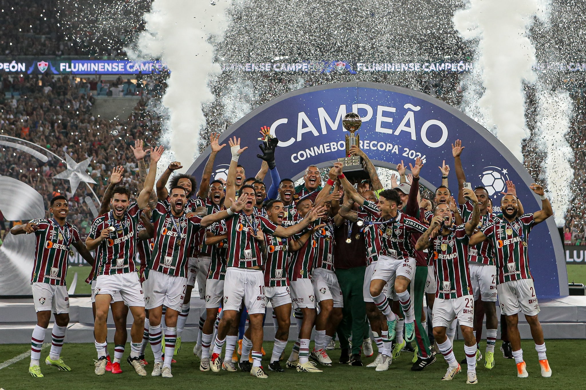 O Fluminense foi campe&atilde;o da Recopa Sul-Americana no Maracan&atilde; - Foto: Lucas Mer&ccedil;on/Fluminense FC