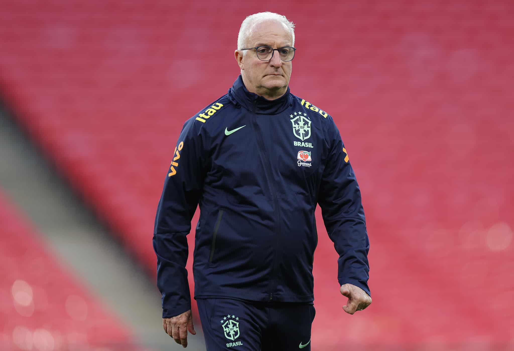 Consagrado no Brasil, Dorival se apresenta ao mundo&nbsp;em estreia pela&nbsp;Sele&ccedil;&atilde;o