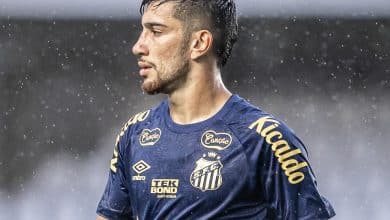 Pedrinho ou Patati: Carille tem mais um treino para definir o titular do Santos