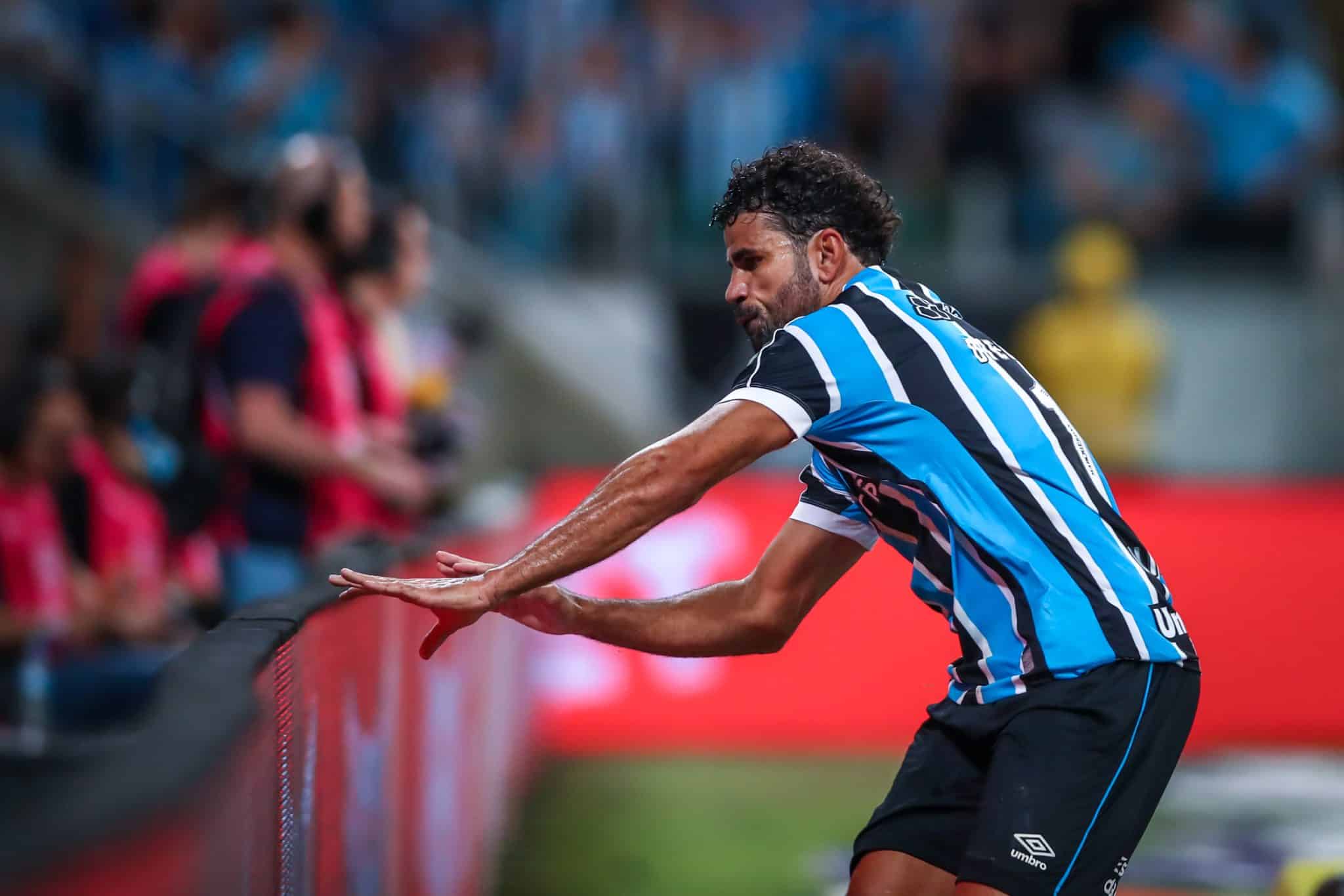 Os gols que podem ter feito Diego Costa cair nas gra&ccedil;as da torcida do Gr&ecirc;mio