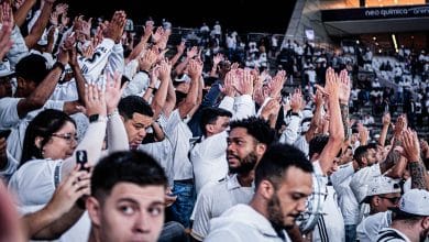Torcida do Santos se rende &agrave; Neo Qu&iacute;mica Arena