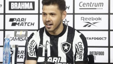 &lsquo;Dez vezes Garrincha&rsquo;: &Oacute;scar Romero exalta passado e projeta futuro do Botafogo