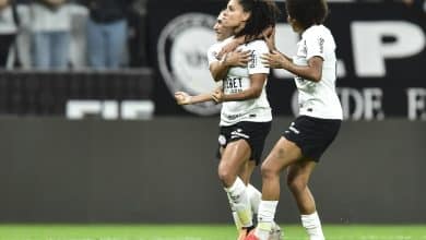 Corinthians vence de novo, afunda o Internacional e dispara no Brasileiro Feminino