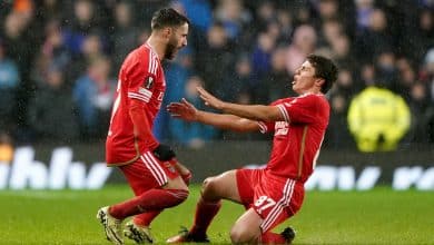 Rafa Silva aquece o torcedor do Benfica no frio da Esc&oacute;cia e garante Encarnados nas quartas da Liga Europa