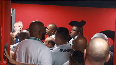 &lsquo;Portugu&ecirc;s de m&hellip;&rsquo;: Palmeiras pode processar diretor do S&atilde;o Paulo que xingou Abel