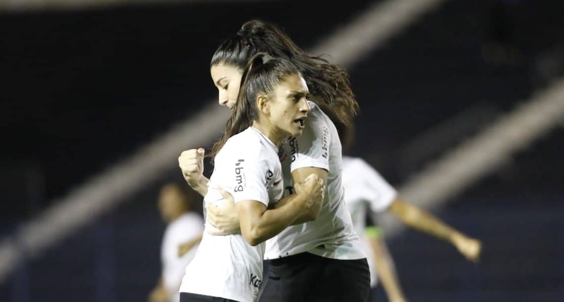 Em noite de protesto contra ass&eacute;dio sexual, Corinthians goleia o Am&eacute;rica-MG pelo Brasileir&atilde;o Feminino