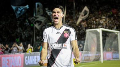 Com drama, confus&atilde;o e p&ecirc;naltis, Vasco passa pelo &Aacute;gua Santa e supera trauma na Copa do Brasil