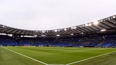 Torcedores do Brighton s&atilde;o esfaqueados e roubados em Roma