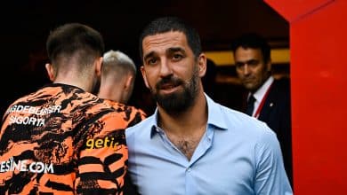 Arda Turan precisou de tr&ecirc;s ingredientes para transformar o Ey&uuml;pspor, da Turquia