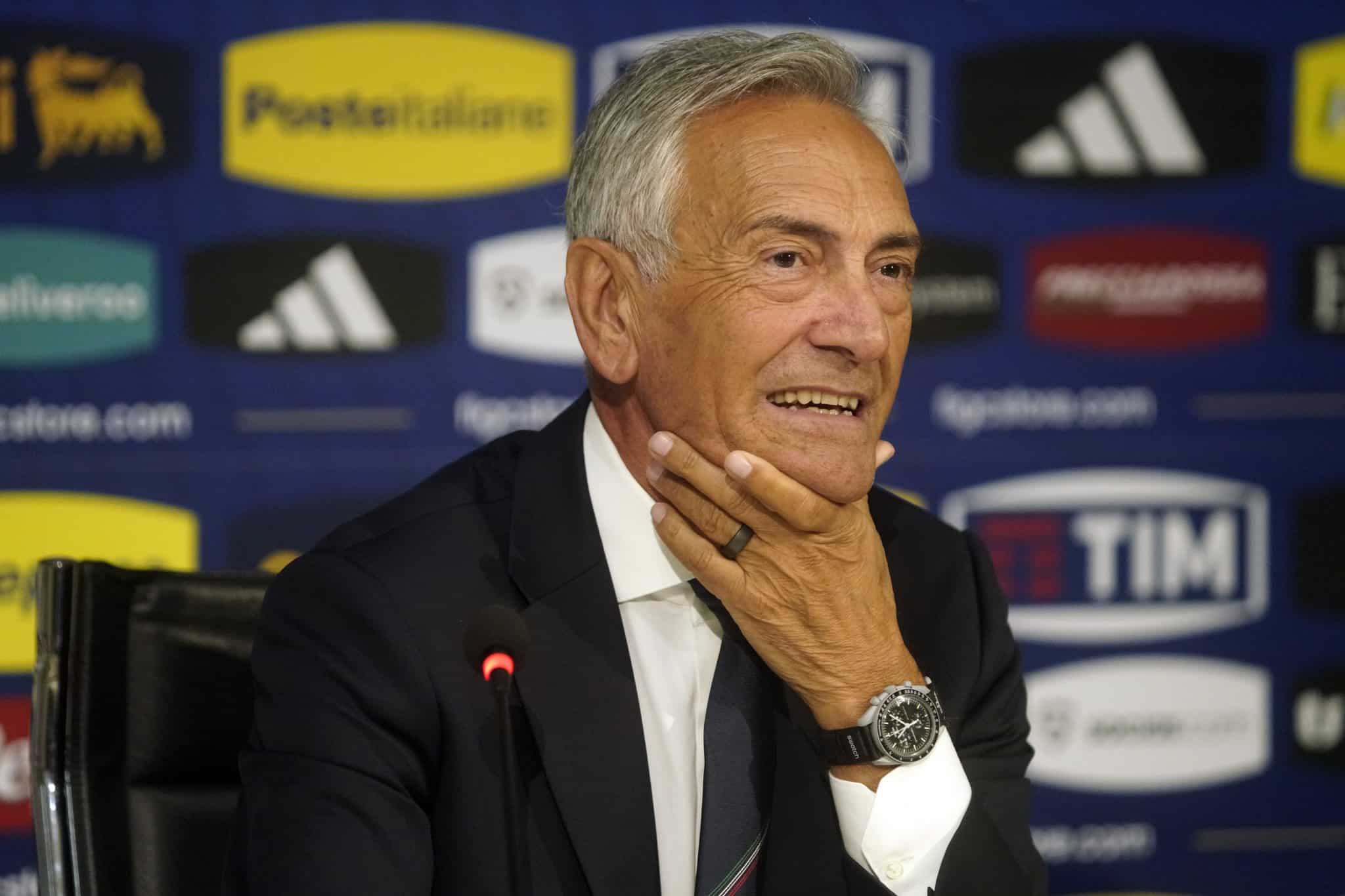 Presidente da Federa&ccedil;&atilde;o Italiana de Futebol &eacute; investigado por suspeita de lavagem de dinheiro