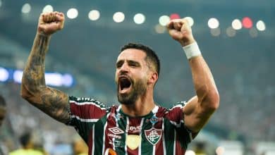 No mesmo Maracan&atilde;, Renato Augusto vai do choro em 2000 ao t&iacute;tulo 24 anos depois pelo Fluminense