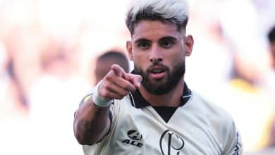 Yuri Alberto &lsquo;leve&rsquo; e Wesley fundamental: Corinthians oscila, mas vence Santo Andr&eacute; e se mant&eacute;m vivo no Paulist&atilde;o