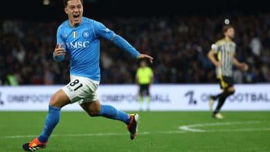 Trope&ccedil;o em cl&aacute;ssico deixa Juventus mais longe da lideran&ccedil;a, e Napoli mais perto de briga por vaga em competi&ccedil;&otilde;es europeias