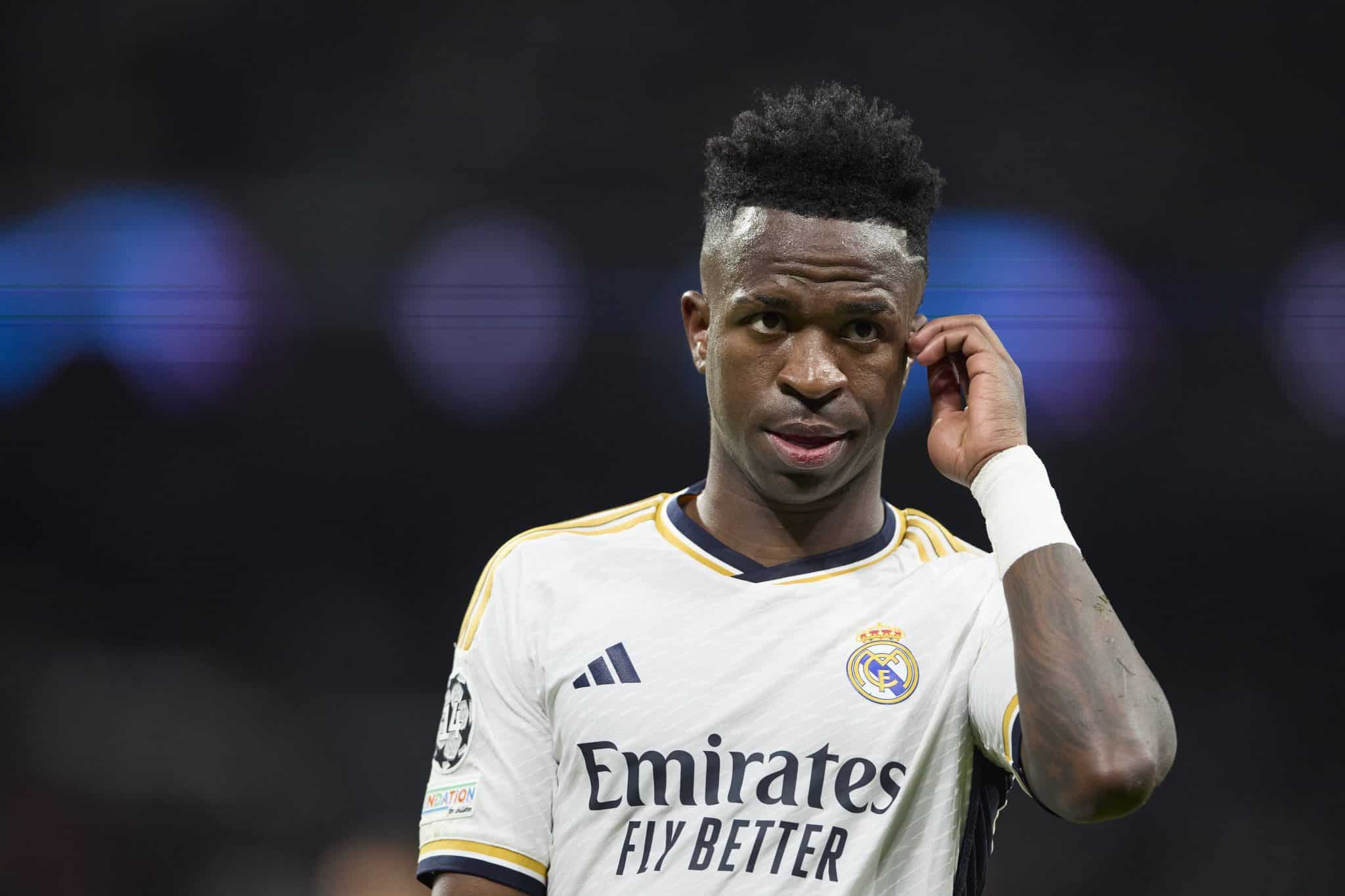 Real Madrid denuncia ofensas racistas contra Vini Jr, mas esquece de fazer&nbsp;o&nbsp;dever&nbsp;de&nbsp;casa