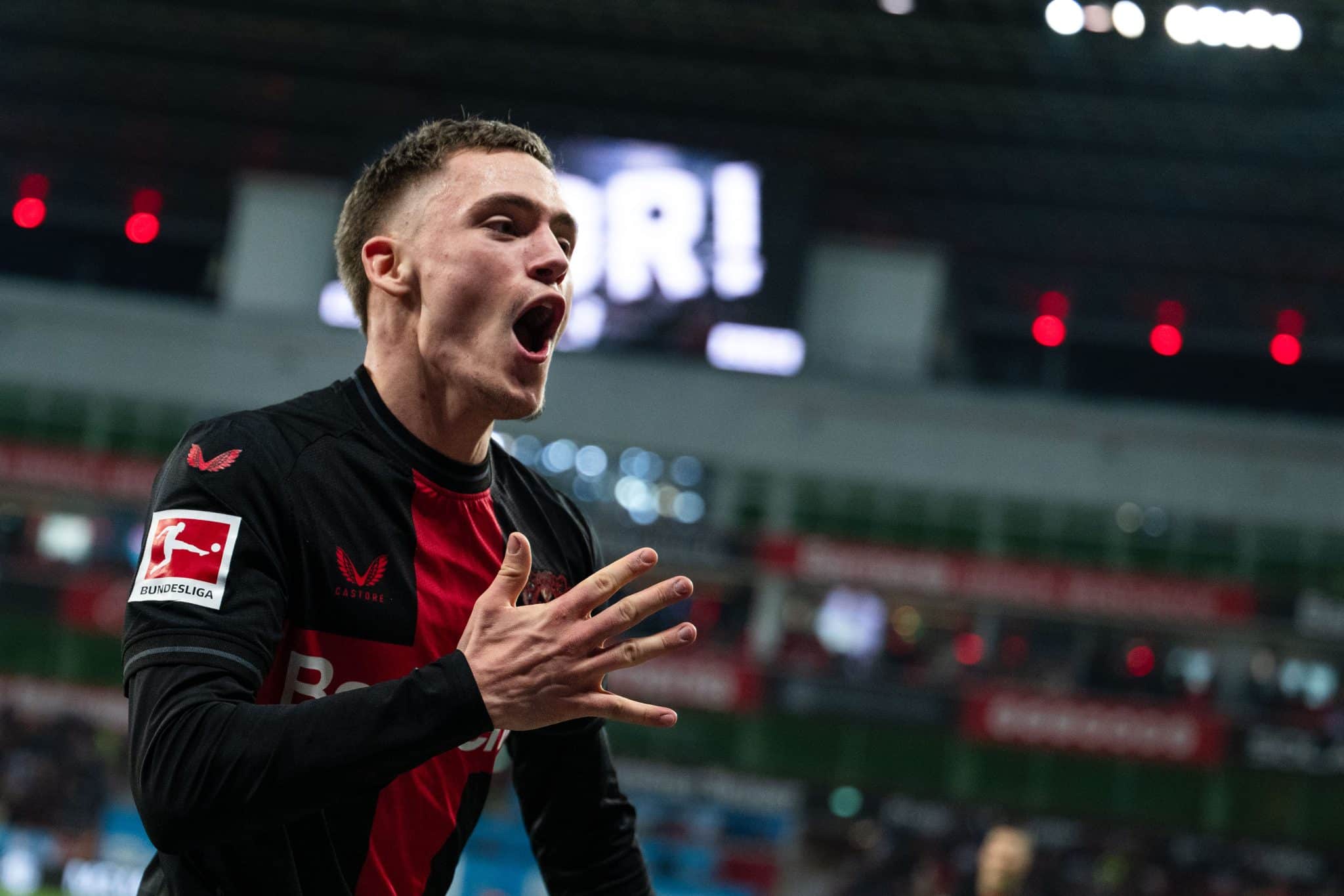 Leverkusen segue sua saga imbat&iacute;vel e fica cada vez mais perto da in&eacute;dita conquista da Bundesliga