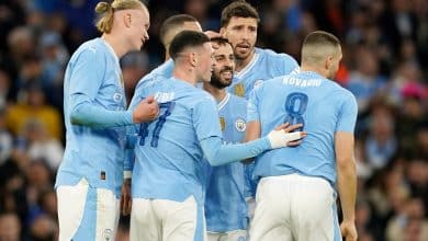 A sorte sorriu para Bernardo Silva: vaga do City nas semis da Copa da Inglaterra veio com gols desviados