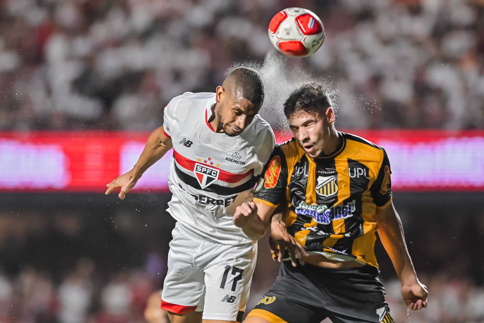 Novorizontino mostra por que &eacute; o melhor time do interior e elimina o S&atilde;o Paulo no MorumBIS lotado