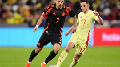 Luis D&iacute;az e James consolidam vit&oacute;ria merecida da Col&ocirc;mbia sobre a Espanha