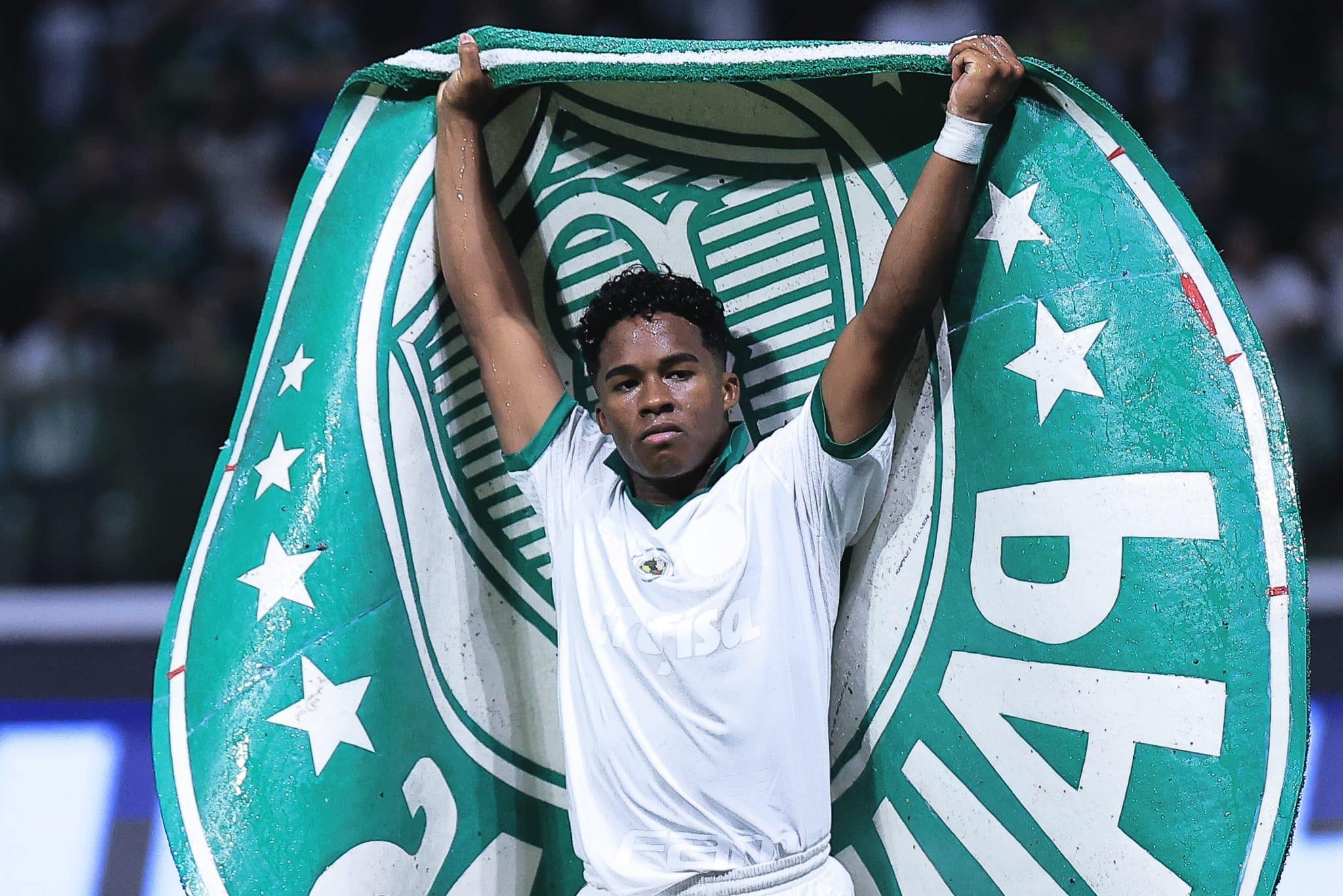 Endrick fecha sequ&ecirc;ncia dos sonhos e leva Palmeiras &agrave; 5&ordf; final consecutiva do Paulista