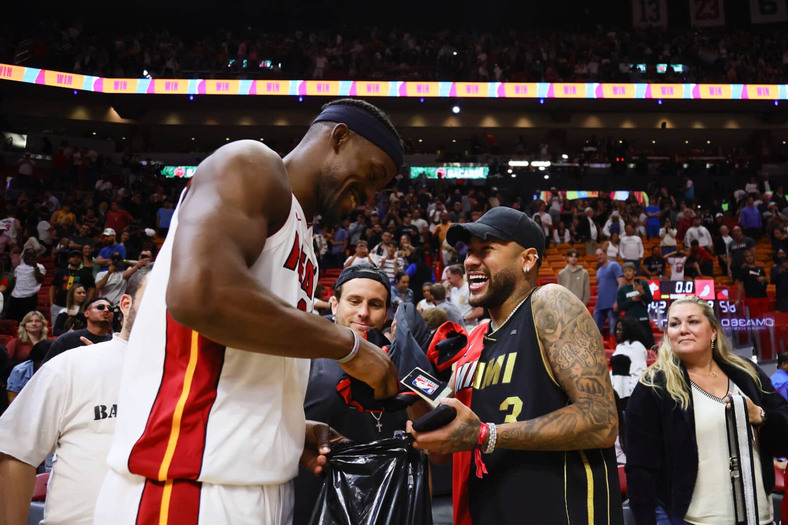 Neymar e Jimmy Butler nos Estados Unidos