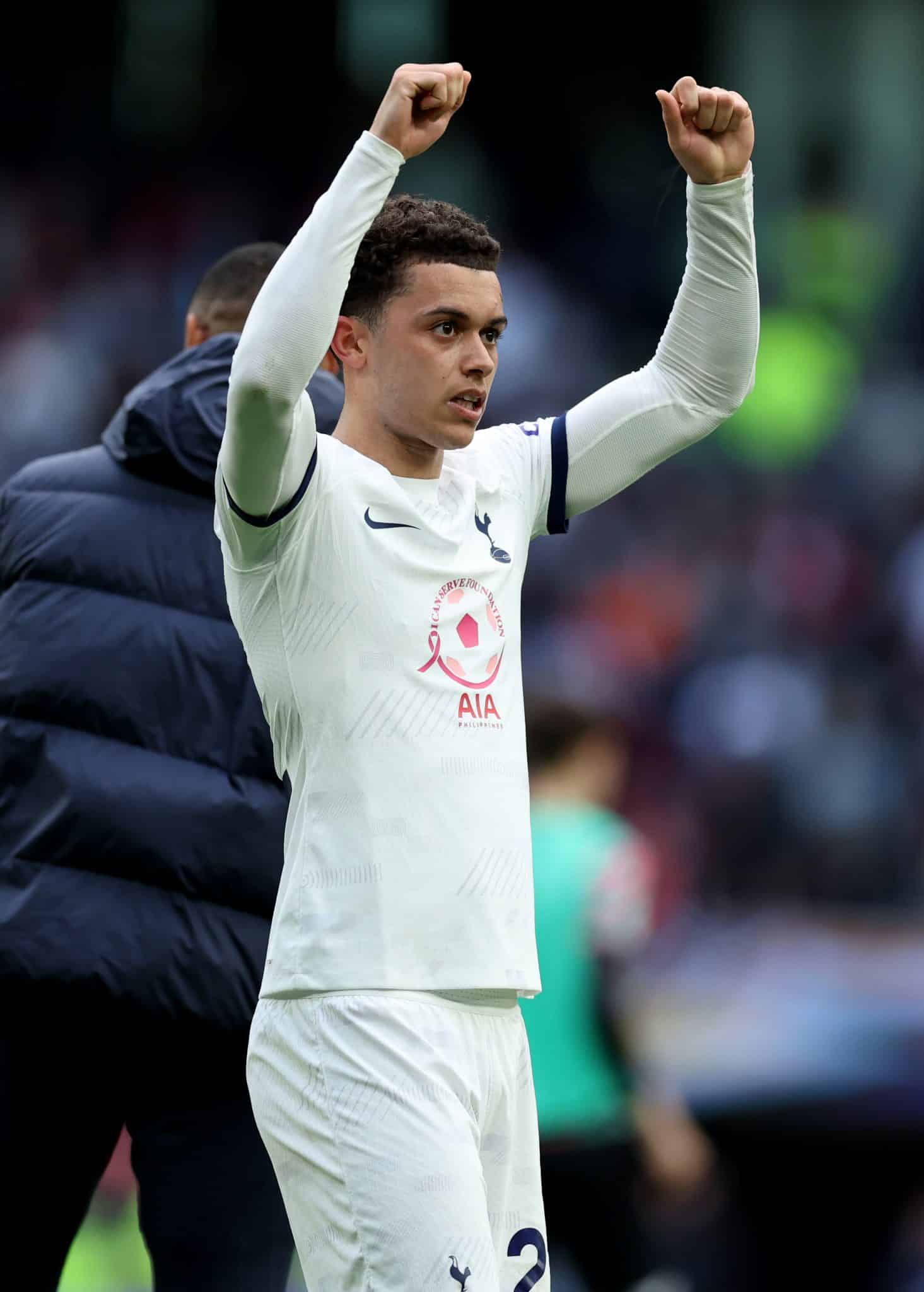 Refor&ccedil;o de 47 milh&otilde;es de libras brilha em virada do Tottenham