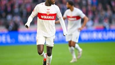 Duelo de opostos na Bundesliga coloca frente a frente Wolfsburg e Stuttgart