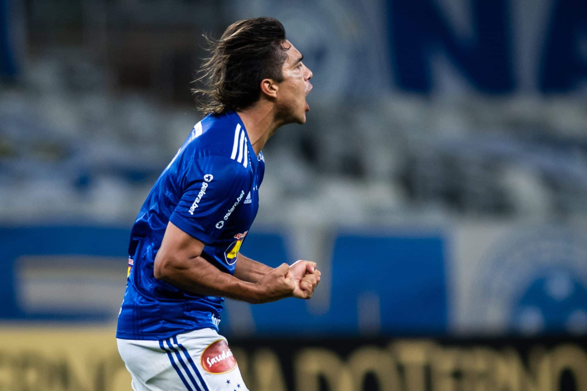 &Iacute;dolo dentro e fora de campo, Marcelo Moreno retorna ao Cruzeiro para justa homenagem