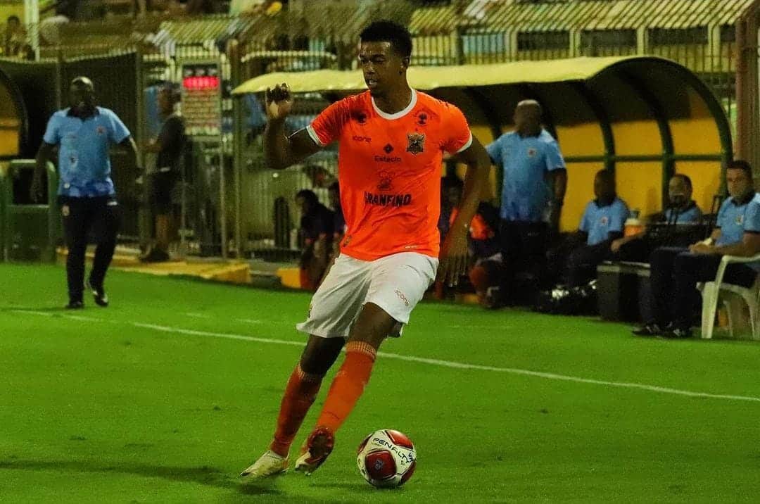 &lsquo;Nunca duvidei de mim&rsquo;: artilheiro do Nova Igua&ccedil;u quer manter fama de &lsquo;carrasco dos grandes&rsquo;