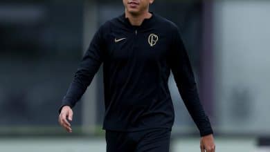 Cantillo &eacute; mais um a cobrar valores milion&aacute;rios do Corinthians na Justi&ccedil;a