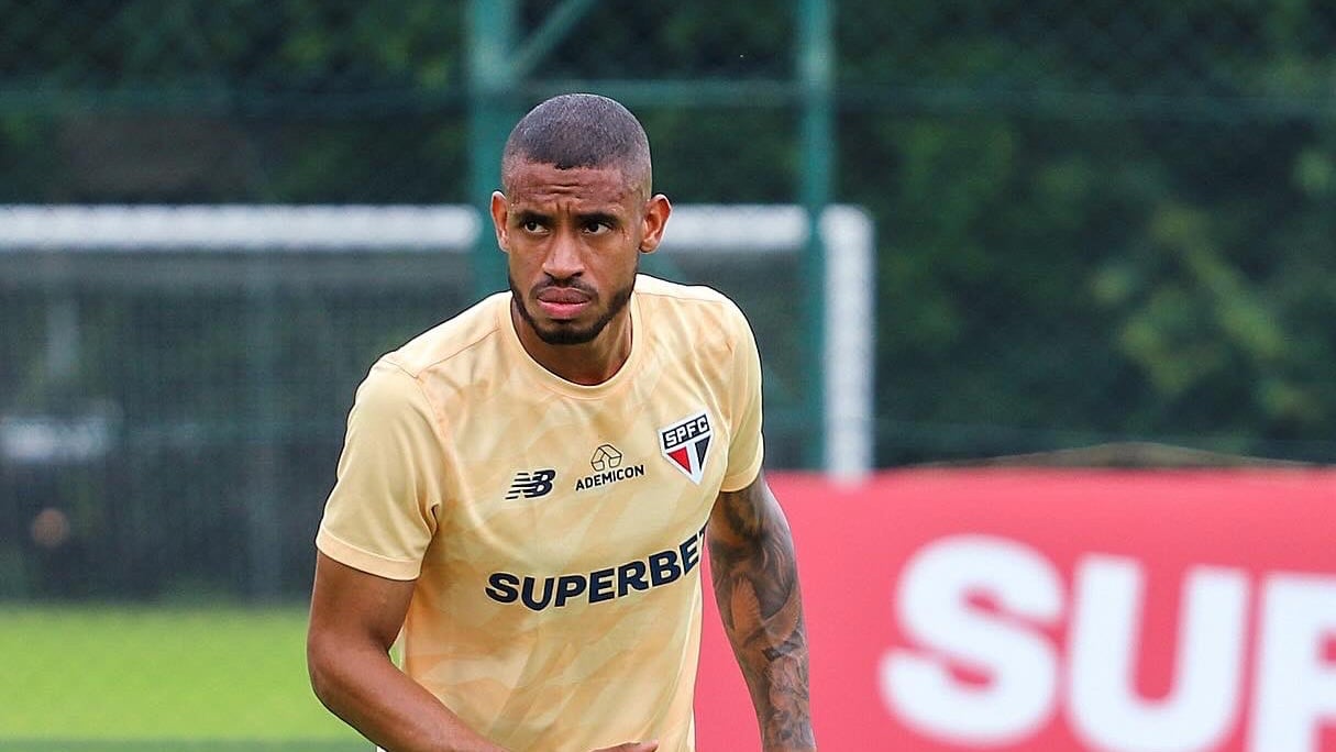 J&aacute; adaptado, refor&ccedil;o se impressiona com estrutura do S&atilde;o Paulo e pode estrear direto&nbsp;na&nbsp;fogueira