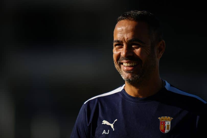 Um mister para chamar de seu: quem é Artur Jorge, apontado como novo técnico do Botafogo