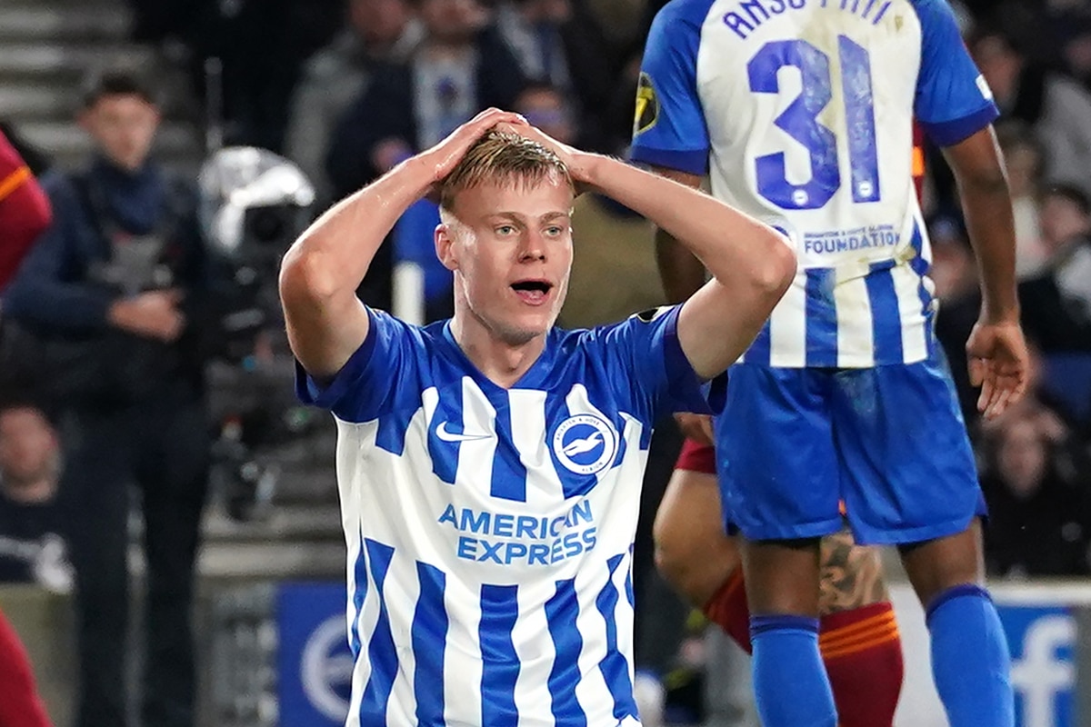 Enorme vantagem da Roma foi demais para o Brighton, que s&oacute; conseguiu vencer por um e foi eliminado