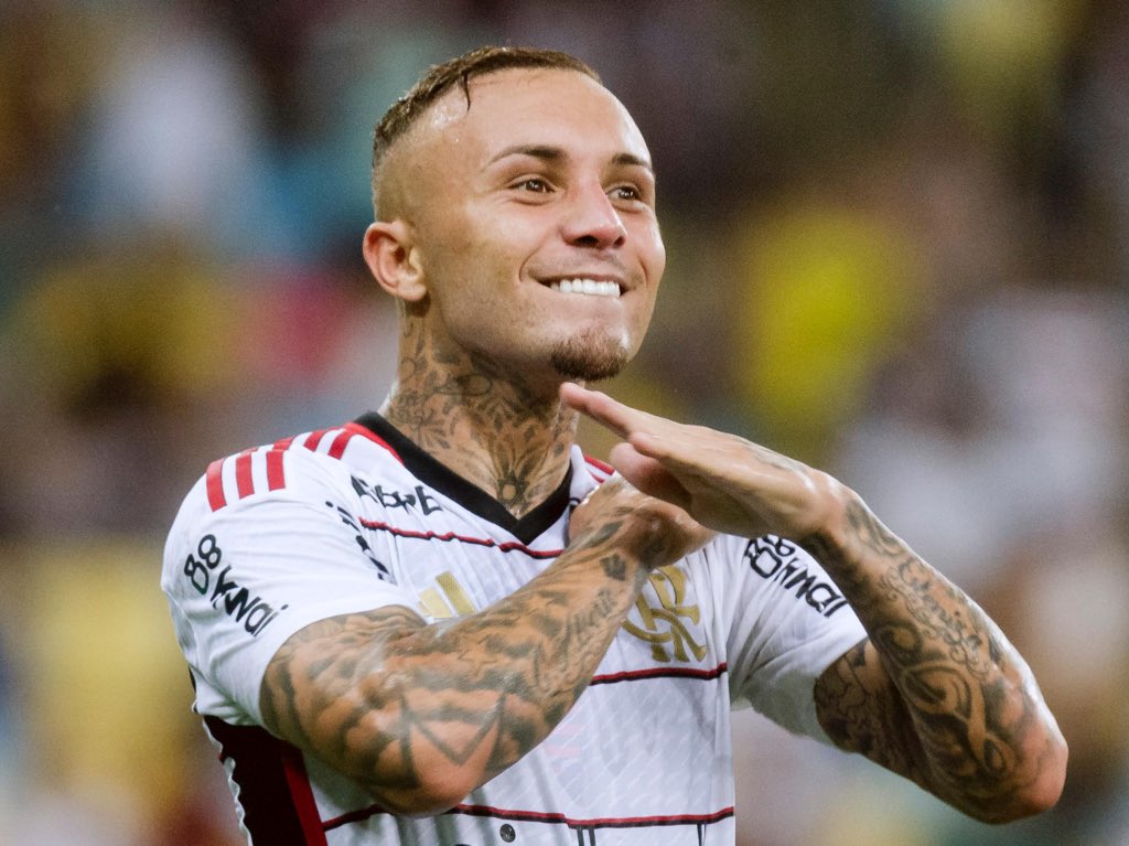 Flamengo consolida grande momento com atua&ccedil;&atilde;o dominante na primeira semifinal contra o Fluminense