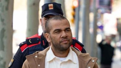 Em liberdade provis&oacute;ria, Daniel Alves deve enfrentar novo julgamento