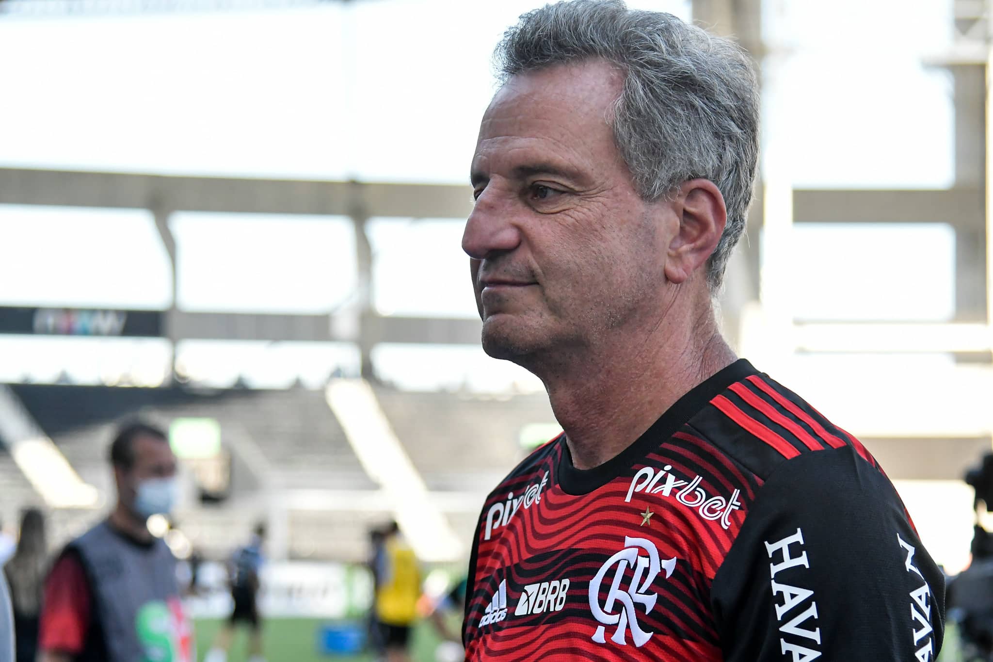 Projeto de novo est&aacute;dio do Flamengo come&ccedil;a a ganhar forma nos bastidores