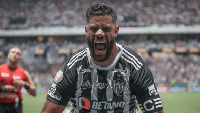 &lsquo;Arrog&acirc;ncia e falta de humildade&rsquo;: Hulk detona &aacute;rbitro da final do Campeonato Mineiro