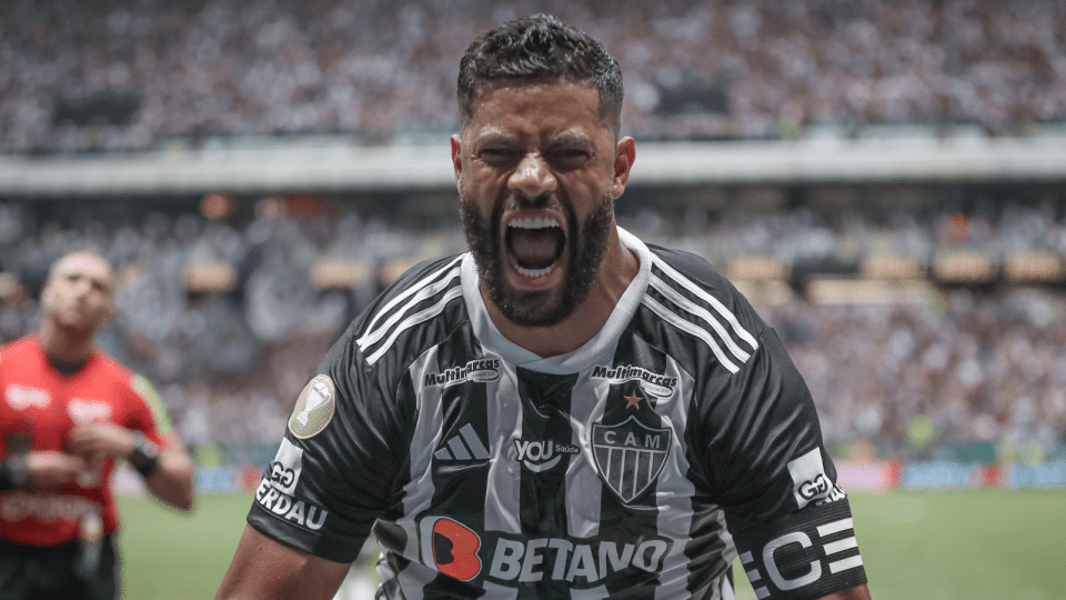 ‘Arrogância e falta de humildade’: Hulk detona árbitro da final do Campeonato Mineiro