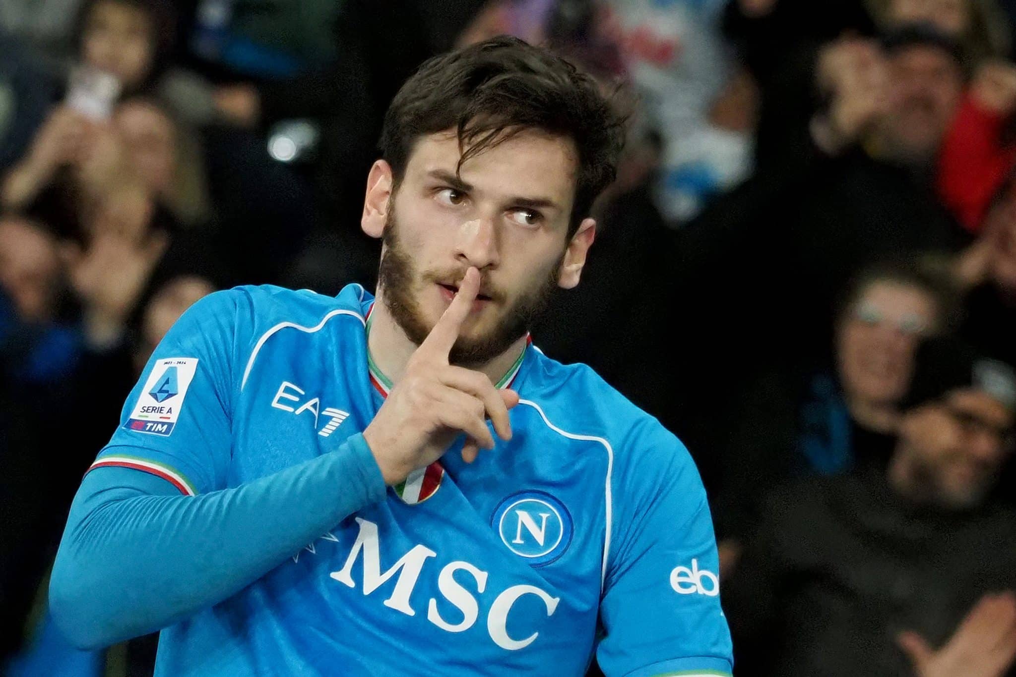 Kvaratskhelia irritou os torcedores do Napoli com sua atitude no mercado Foto: (Icon Sport)