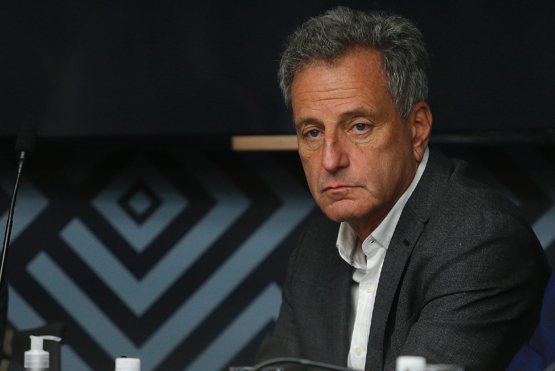 Decis&atilde;o question&aacute;vel da CBF pode tirar metade do time titular do Flamengo durante a Copa Am&eacute;rica