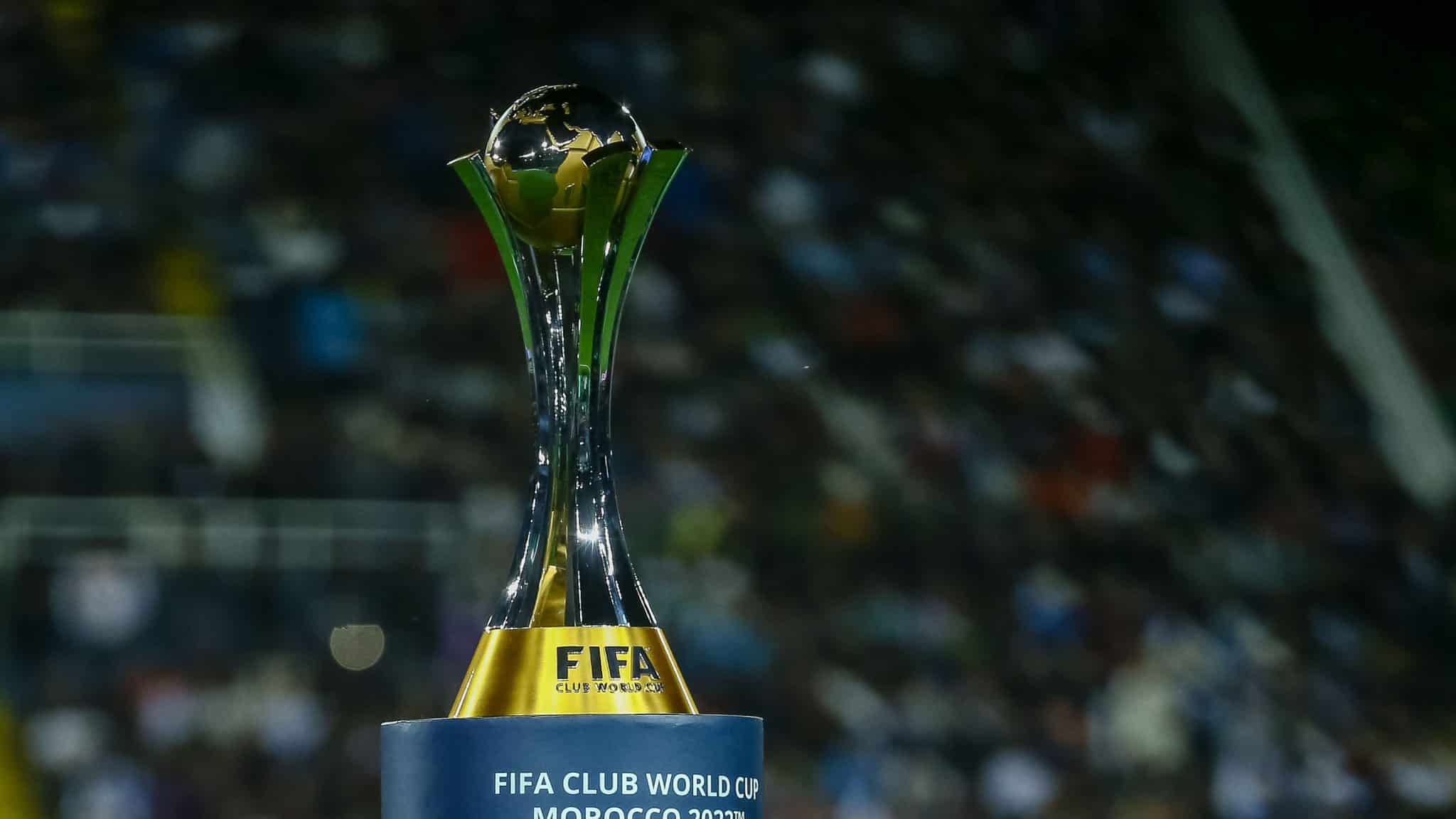 Ta&ccedil;a do Mundial de Clubes que tamb&eacute;m ser&aacute; da Copa Intercontinental (Foto: Icon Sport)