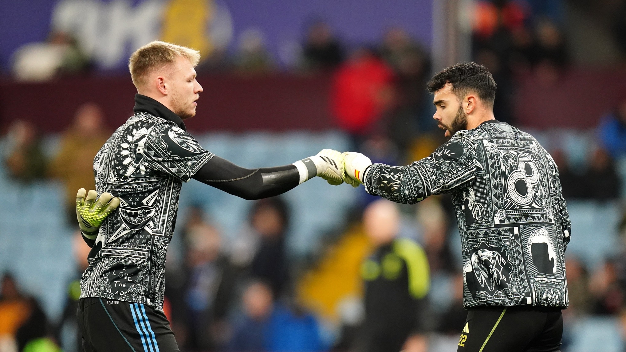 Quem &eacute; melhor: Raya ou Ramsdale? Arteta est&aacute; feliz com seus goleiros no Arsenal