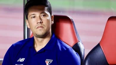 S&oacute; a vit&oacute;ria sobre o Cobresal serve para salvar Thiago Carpini&nbsp;no&nbsp;S&atilde;o&nbsp;Paulo