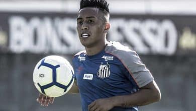Ap&oacute;s acordo com o Krasnodar, FIFA coloca fim no transfer ban do Santos