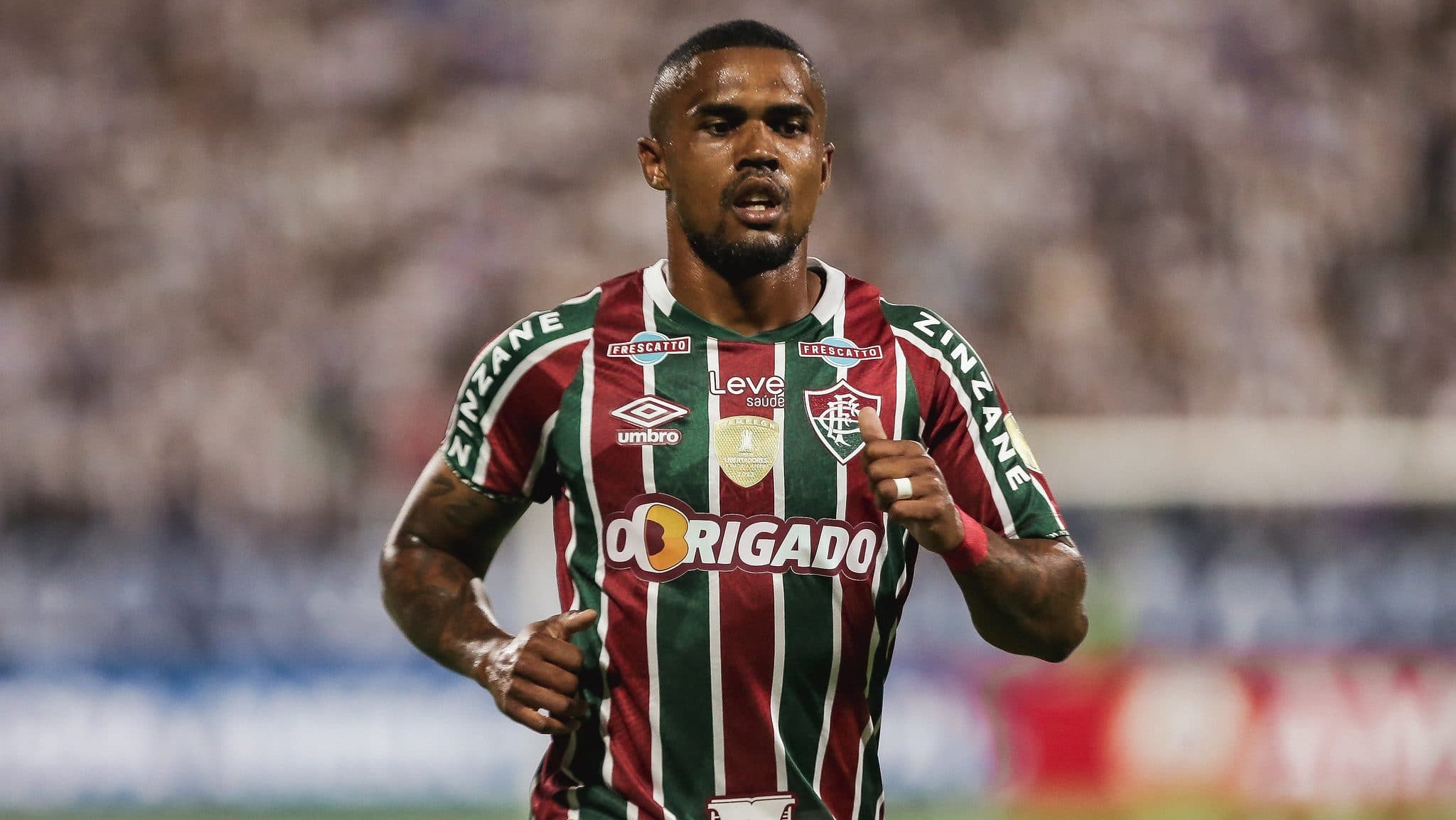Les&atilde;o de Keno abre disputa no ataque do Fluminense; veja op&ccedil;&otilde;es