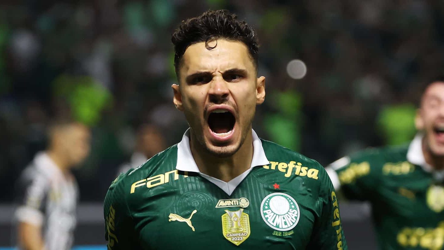 Agora quem d&aacute; bola &eacute; o Porco: Palmeiras &eacute; tri e faz do Paulista o seu playground