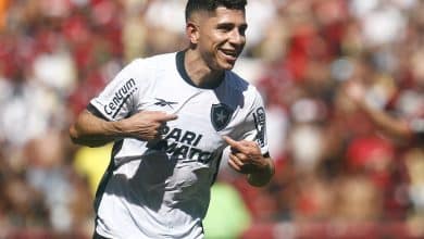 Botafogo &eacute; efetivo contra o Flamengo e Artur Jorge passa no primeiro grande teste