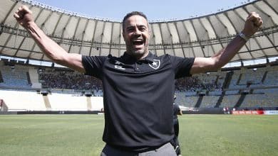 J&aacute; tem a cara de Artur Jorge? Botafogo p&otilde;e as garras para fora com novo t&eacute;cnico
